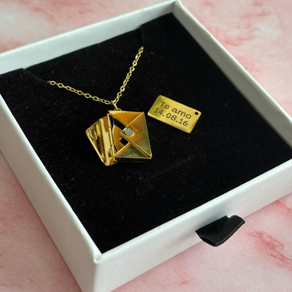 Colgante Sobre Dorado OFERTA 2X1