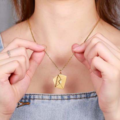 Colgante Sobre Dorado OFERTA 2X1